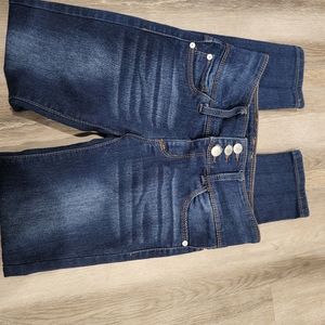Size 14 dkny skinny jeans